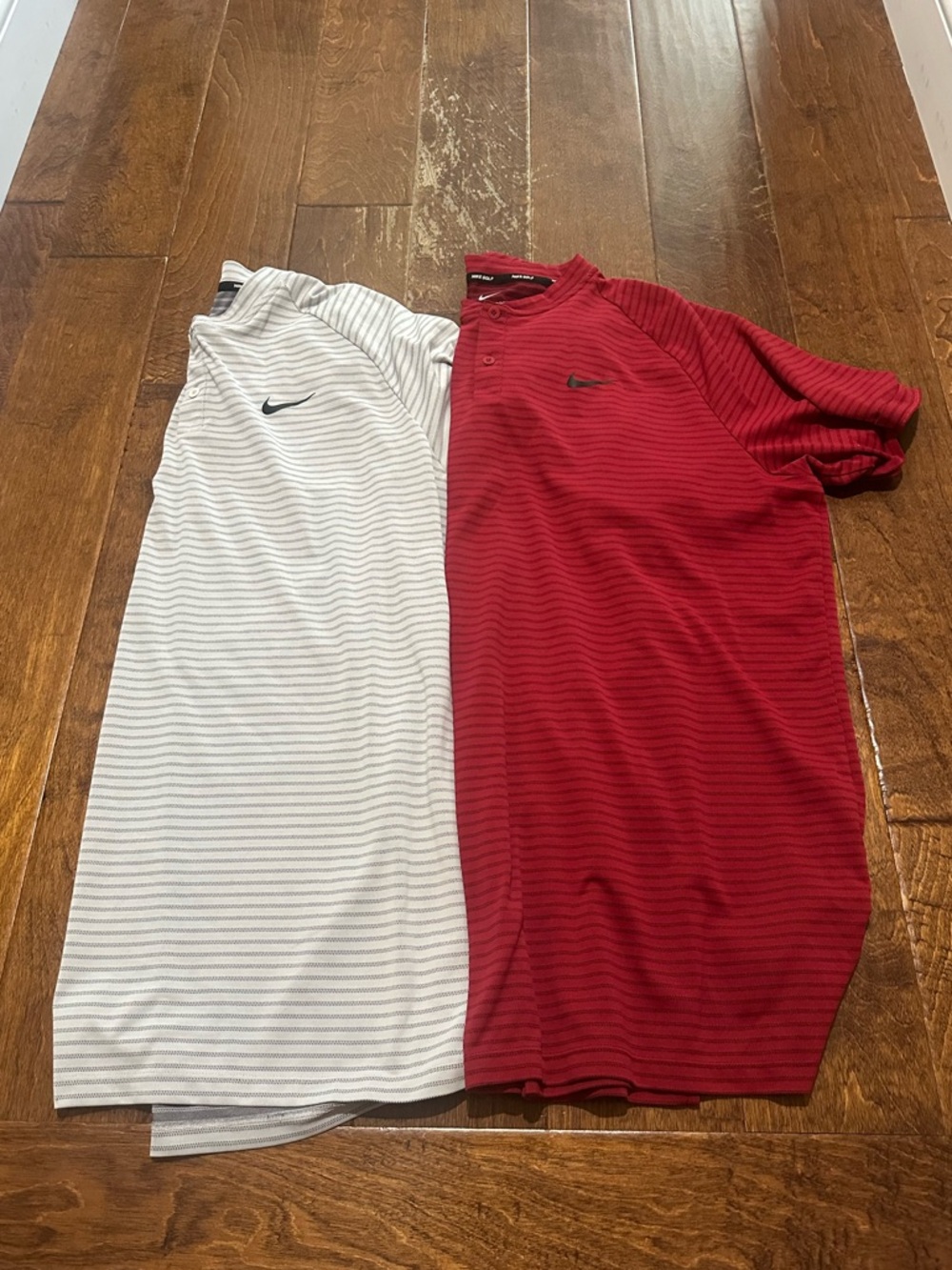 Nike Tiger Woods Zonal Cooling Men’s Short-Sleeve Striped Shirt bundle